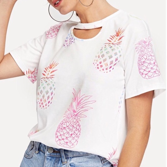 Tops - Pineapple choker graphic Tee